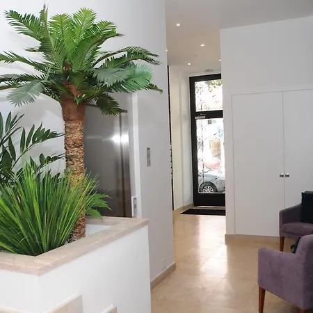 Apartament Lisbonne *